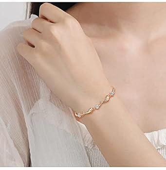 K18WG & ピンク系ゴールド✨イルカ付き✨ブレスレット✨イルカ可愛いブレス✨ K18WG & ピンク系ゴールド✨イルカ付き✨ブレスレット✨イルカ
